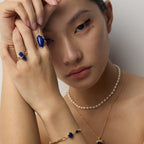 „VORON“ – Energie-Ring mit Naturstein-Lapislazuli in Kristallturm-Form