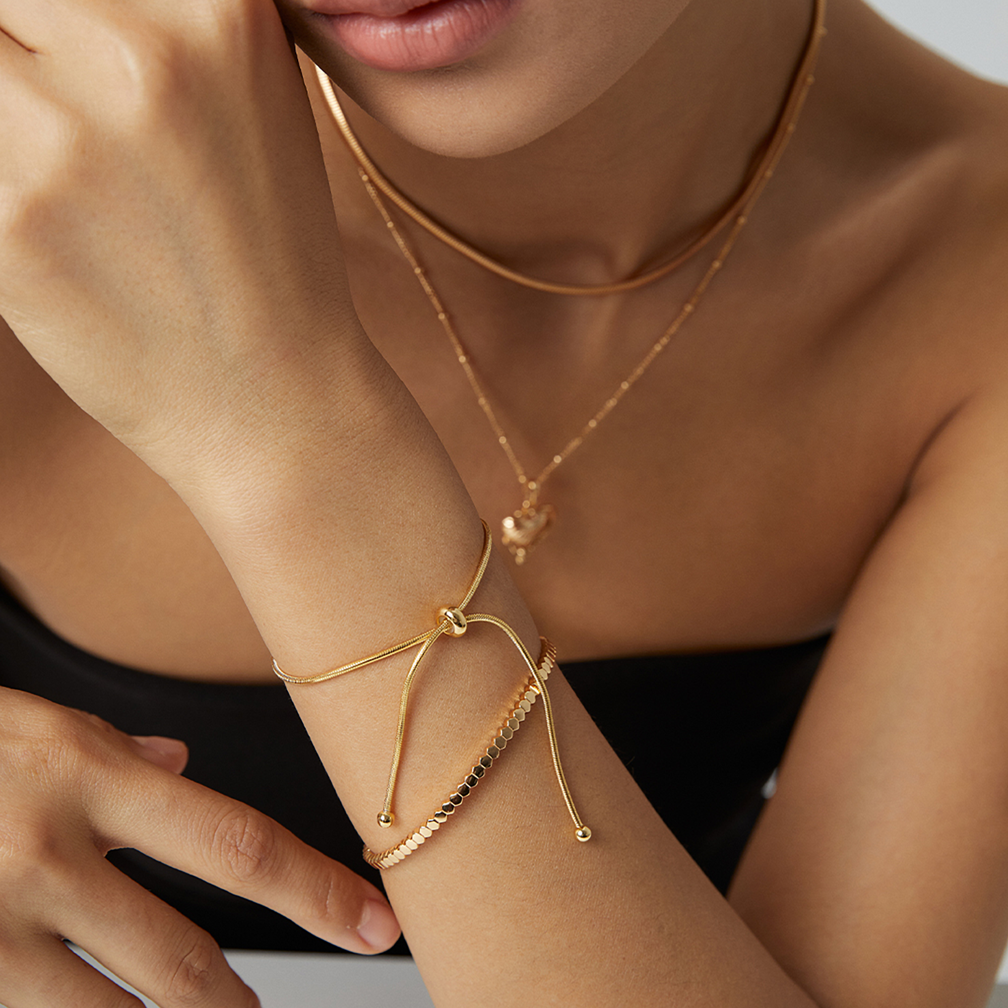 „SERENA“ – Klassisches Schlangenketten-Armband mit Schiebeverschluss