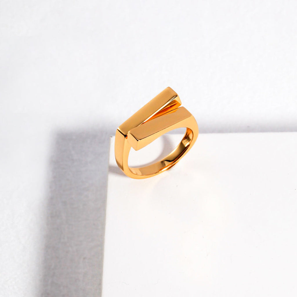 “AVANT” – Modern Essential Adjustable Ring