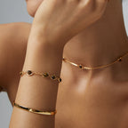 „ARC“ – Klassische offene Armspange mit sanfter Kurve
