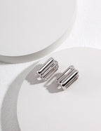 “MODULO” – Rectangular Huggie Earrings with Zirconia