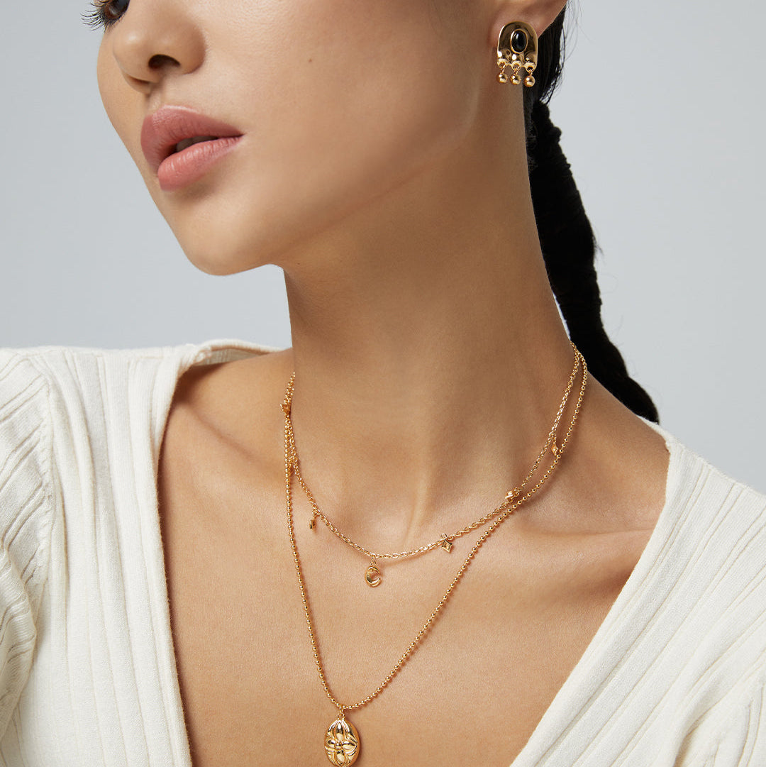 „Mondglanz“ – Design-Kette mit Mond- & Sternanhängern