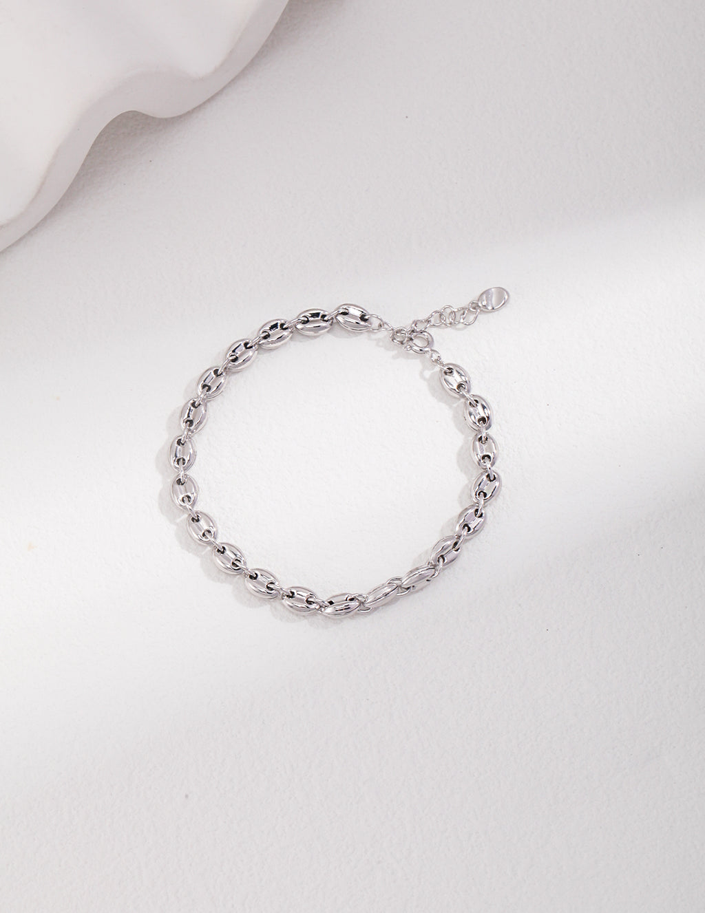 MILO Armband aus 925er Silber, versilbert – ovale Glieder, minimalistisch & elegant