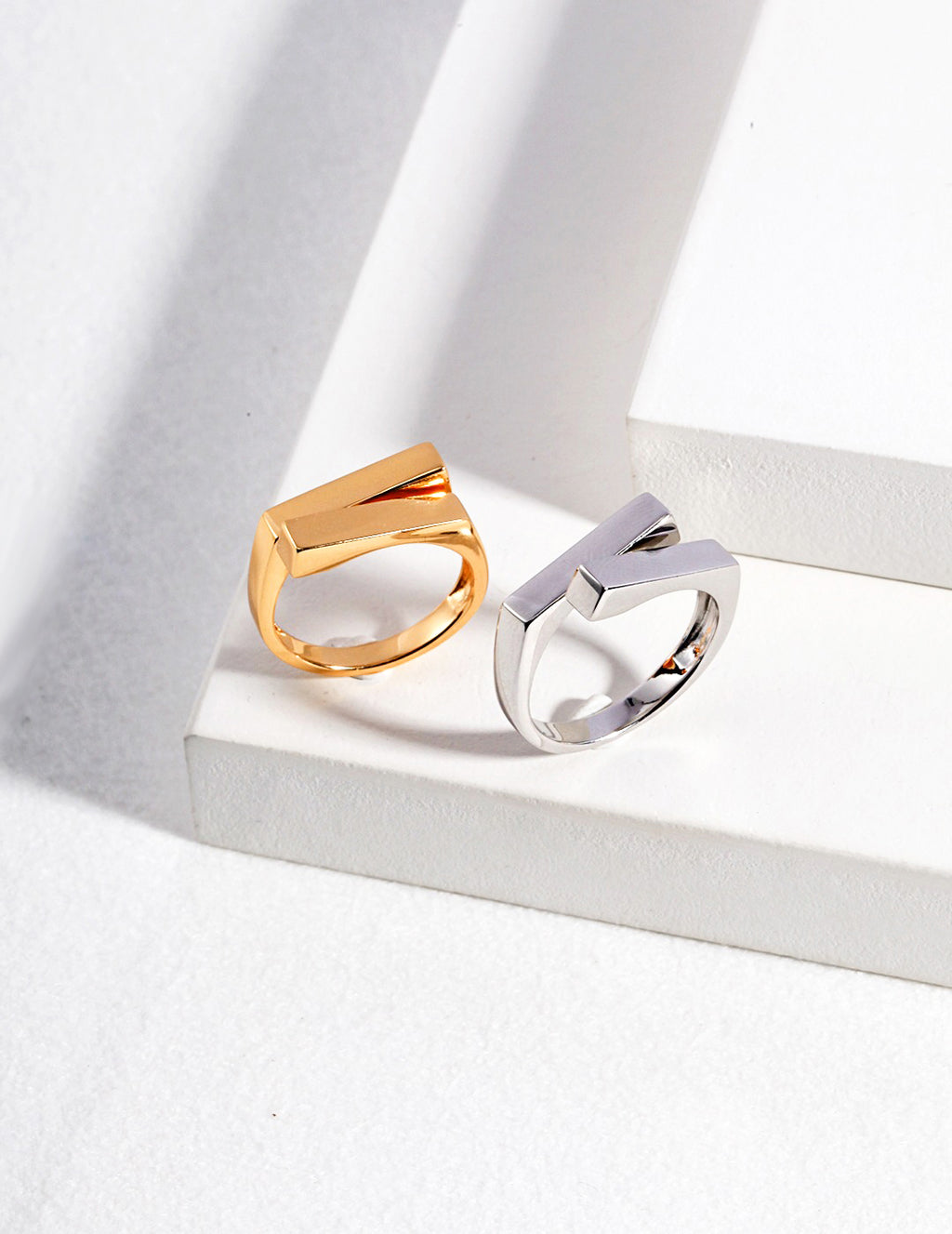 verstellbarer Ring von LS Jewelry – 925er Silber, 18K vergoldet oder versilbert, skulptural & minimalistisch